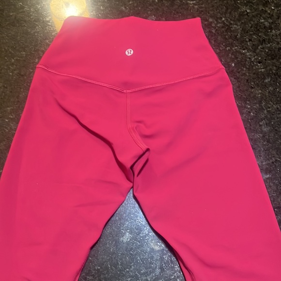 Pomegranate lululemon leggings - Picture 3 of 3